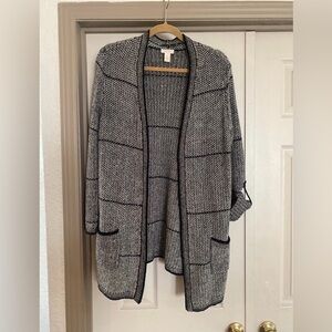 chicos size 2 black/white crochet sweater